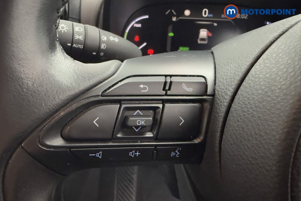 Used Toyota Yaris Cross 2022 for sale - 77505858: Photo 12