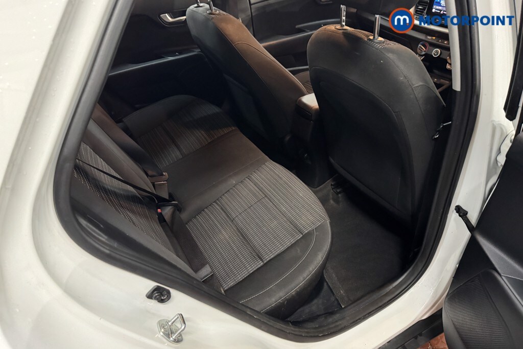 Used Kia Stonic 2022 for sale - 77932132: Photo 26