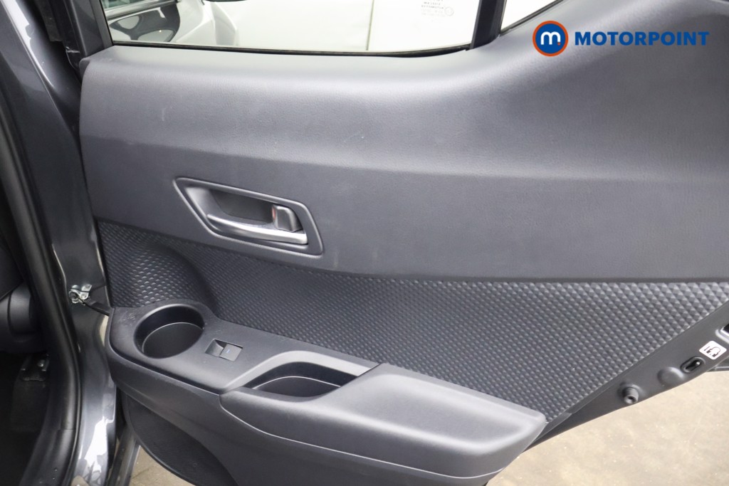 Used Toyota C-HR 2021 for sale - 76287586: Photo 26