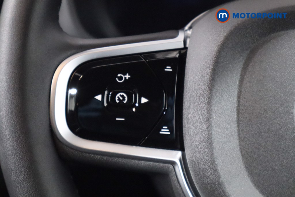 Used Volvo XC60 2025 for sale - 76568862: Photo 10