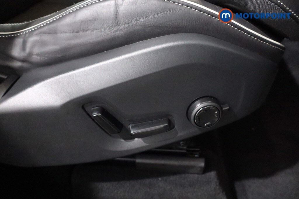 Used Volvo XC60 2025 for sale - 76568862: Photo 17