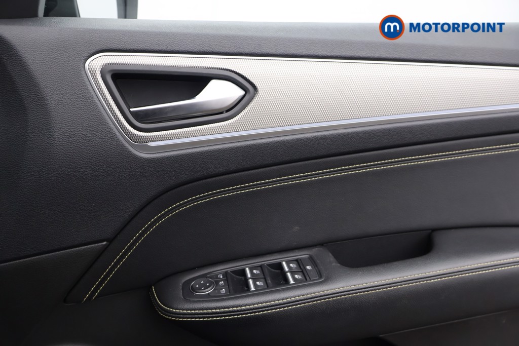 Used Renault Arkana 2023 for sale - 76641312: Photo 17