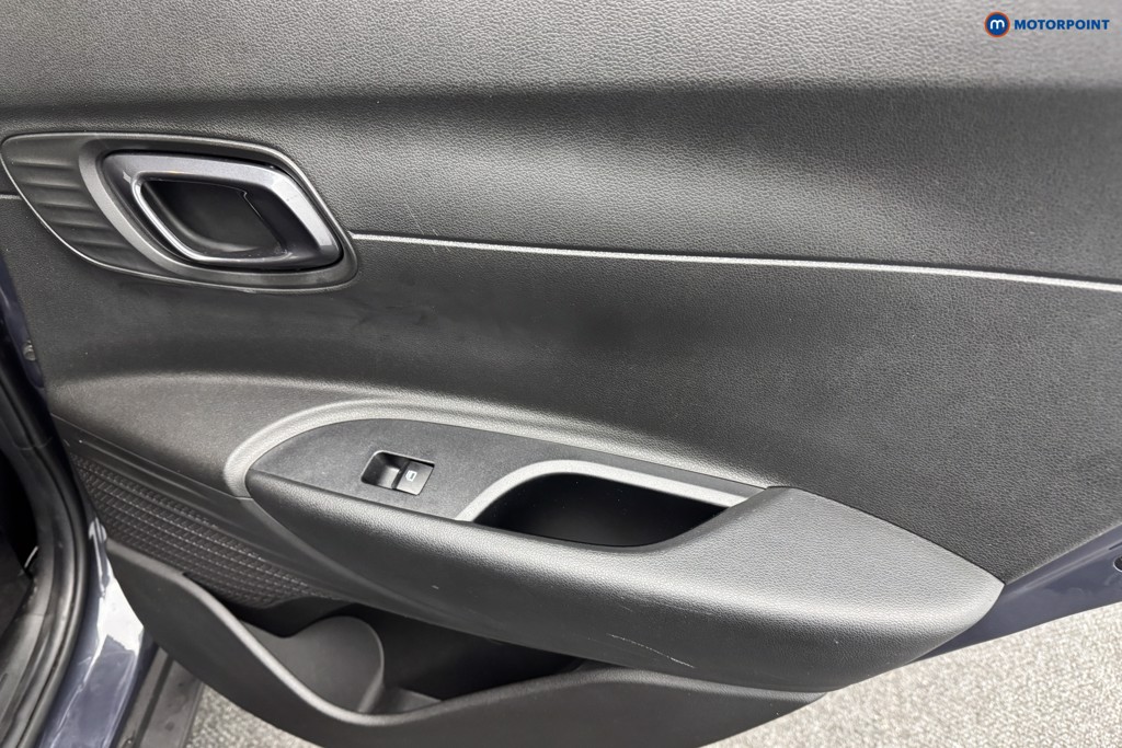 Used Hyundai BAYON 2023 for sale - 76367250: Photo 31