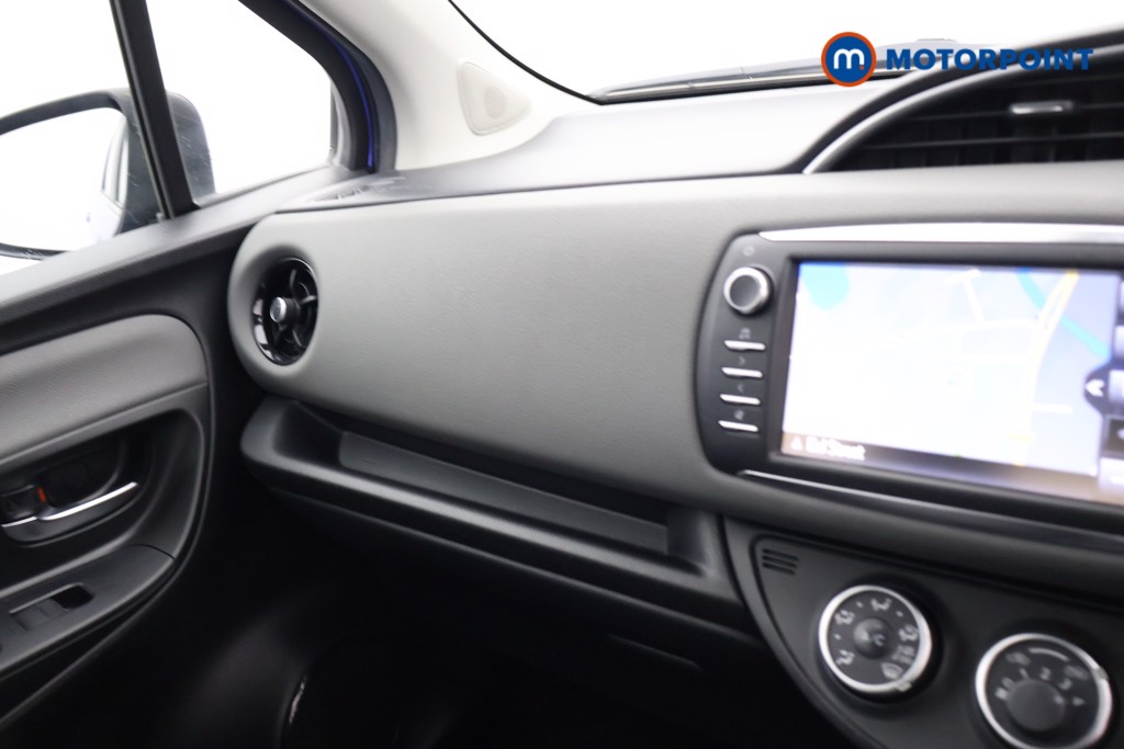 Used Toyota Yaris 2019 for sale - 77607743: Photo 19