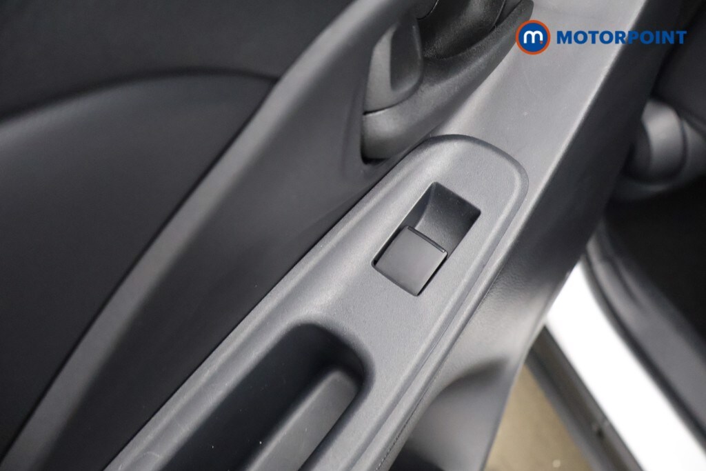 Used Toyota Yaris Cross 2024 for sale - 78144994: Photo 37