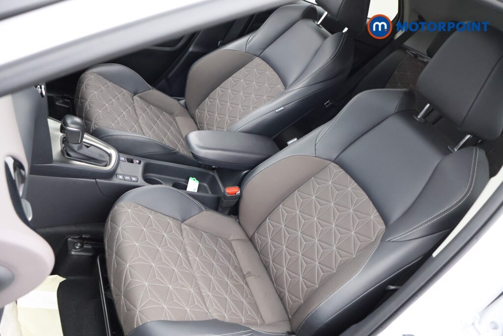 Used Toyota Yaris Cross 2024 for sale - 78144994: Photo 40