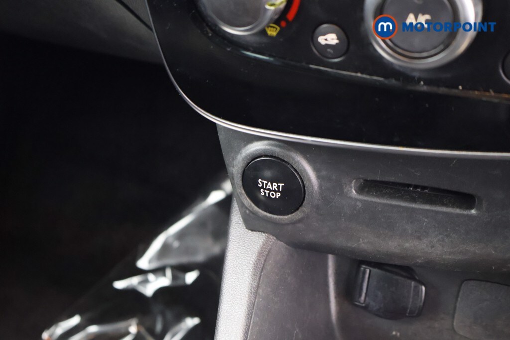 Used Renault Clio 2019 for sale - 78064878: Photo 19