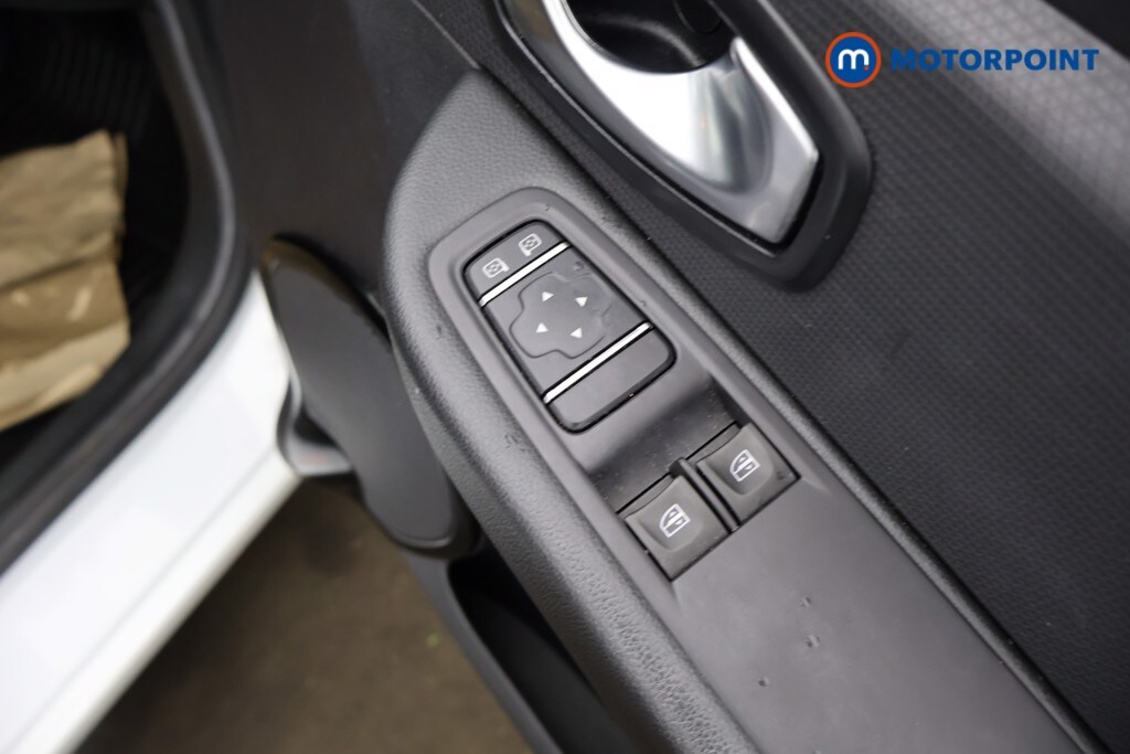 Used Renault Clio 2019 for sale - 78064878: Photo 26