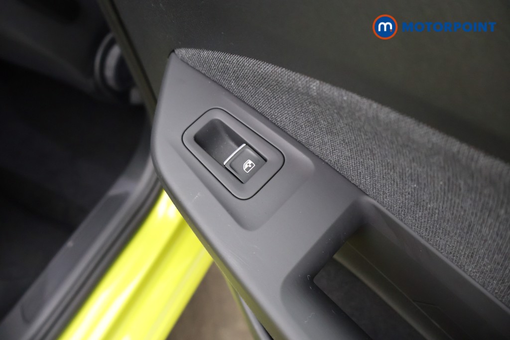 Used Volkswagen Golf 2023 for sale - 77743825: Photo 34