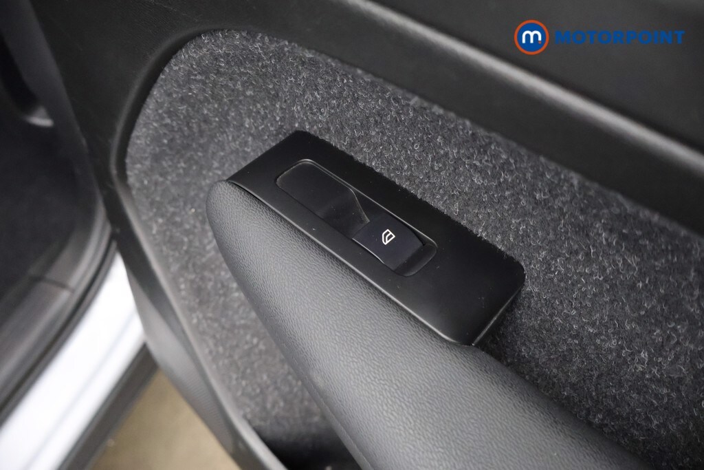 Used Volvo XC40 2021 for sale - 78153203: Photo 32