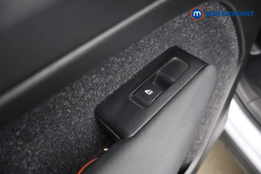 Used Volvo XC40 2021 for sale - 78153203: Photo 37