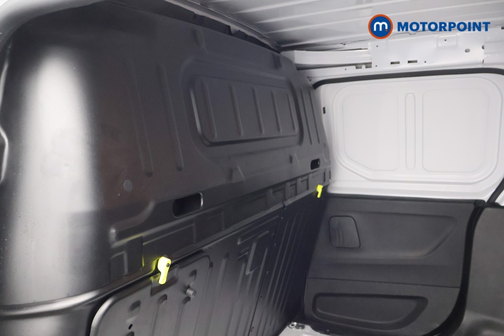 Used Peugeot Partner 2024 for sale - 76807931: Photo 27