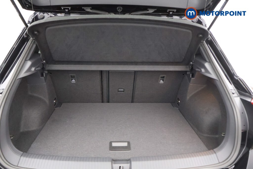Used Volkswagen T-Roc 2024 for sale - 76006437: Photo 23