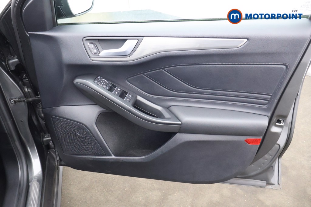 Used Ford Focus 2020 for sale - 76616517: Photo 12