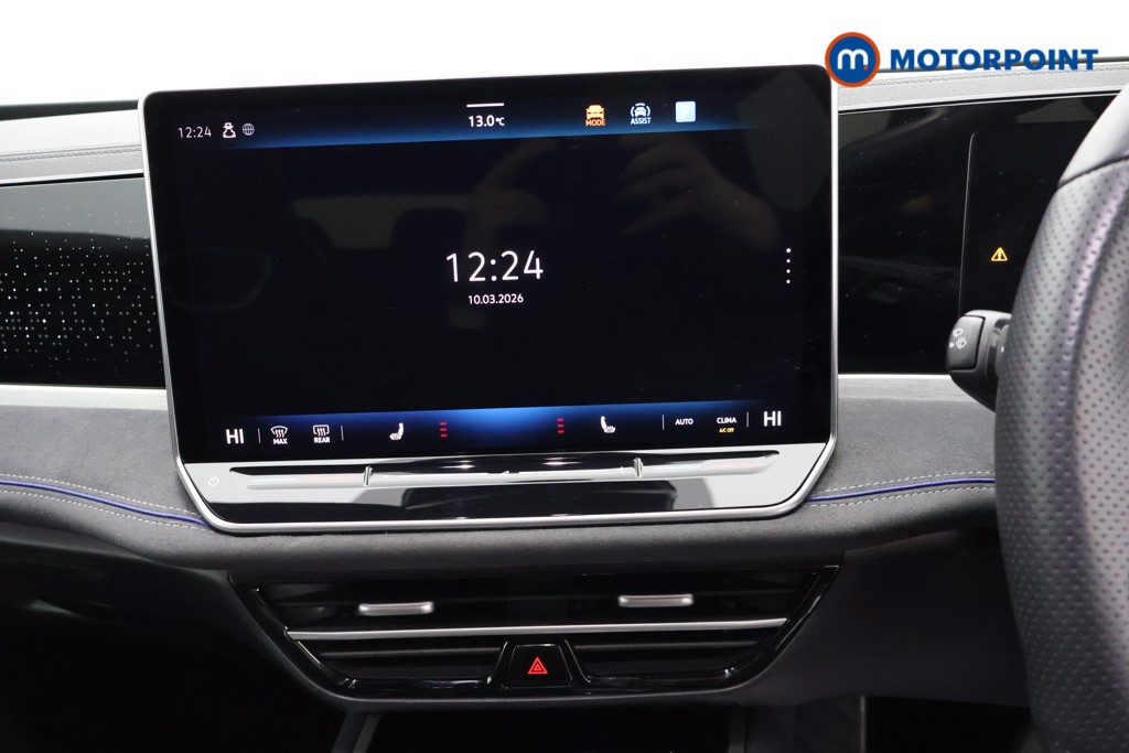 Used Volkswagen Passat 2024 for sale - 77819905: Photo 14