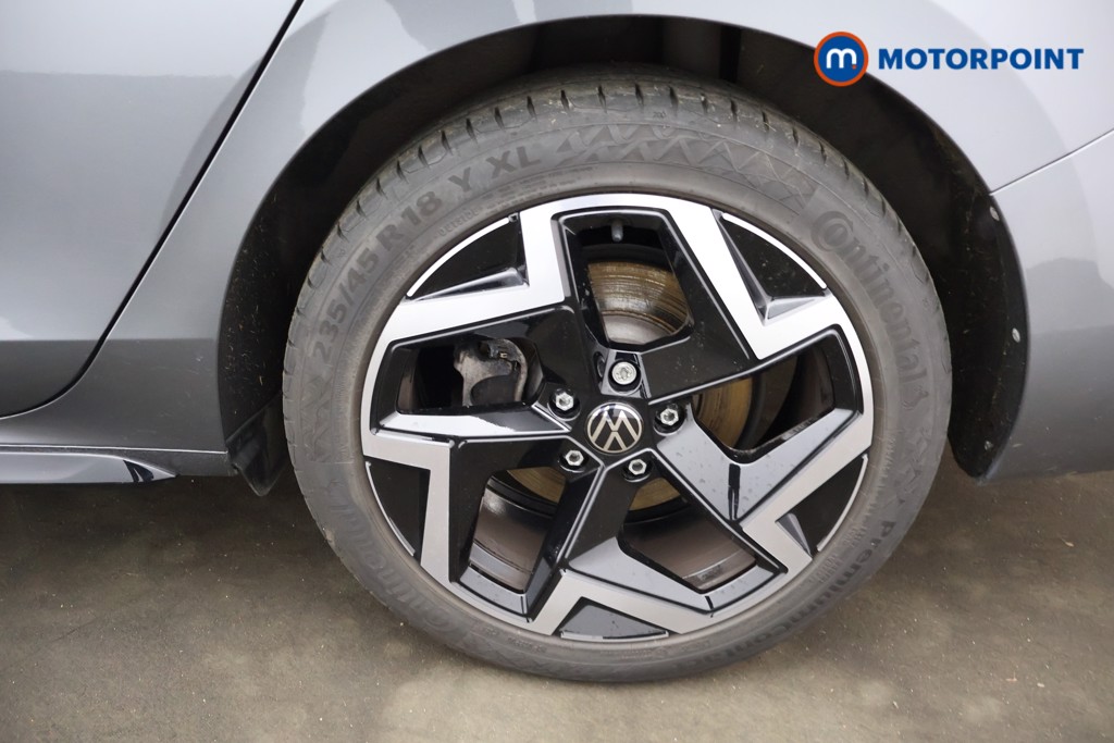 Used Volkswagen Passat 2024 for sale - 77819905: Photo 30