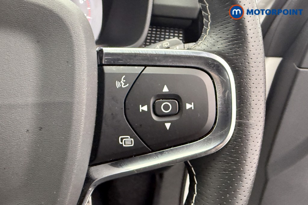 Used Volvo XC40 2020 for sale - 76638219: Photo 19