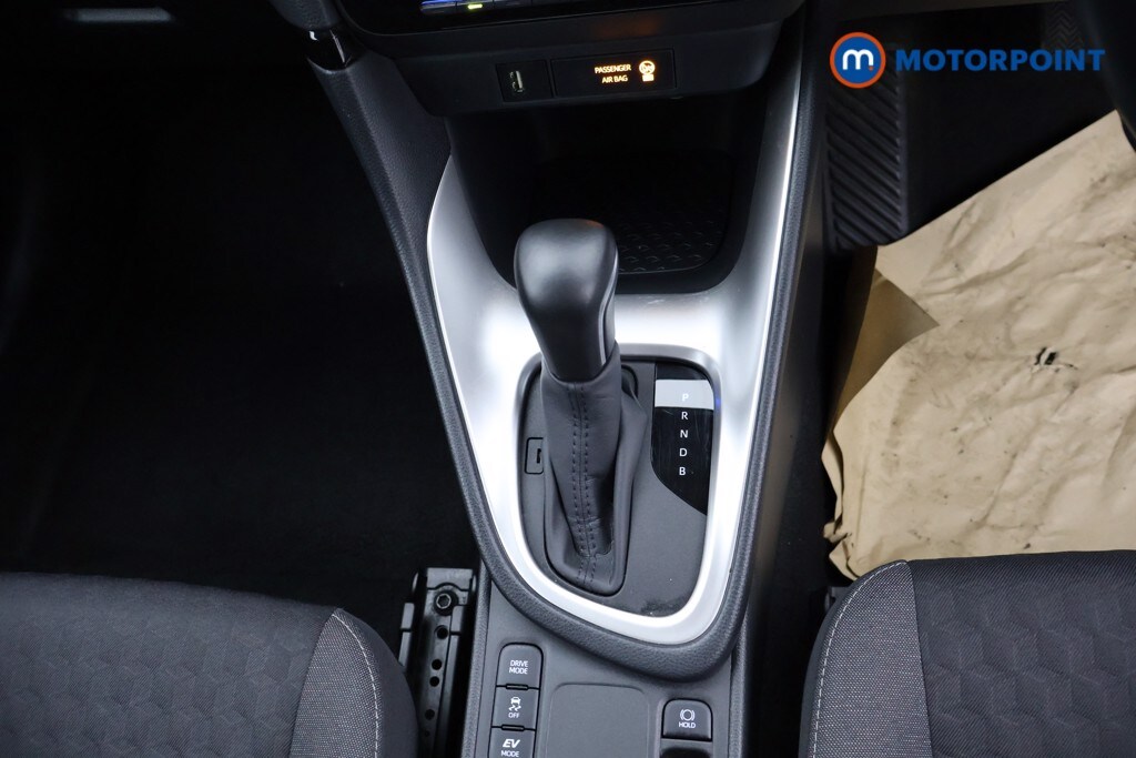 Used Toyota Yaris 2022 for sale - 78026640: Photo 21