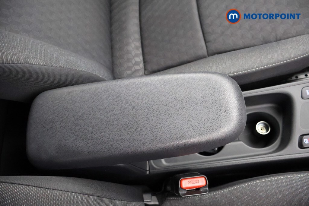 Used Toyota Yaris 2022 for sale - 78026640: Photo 24