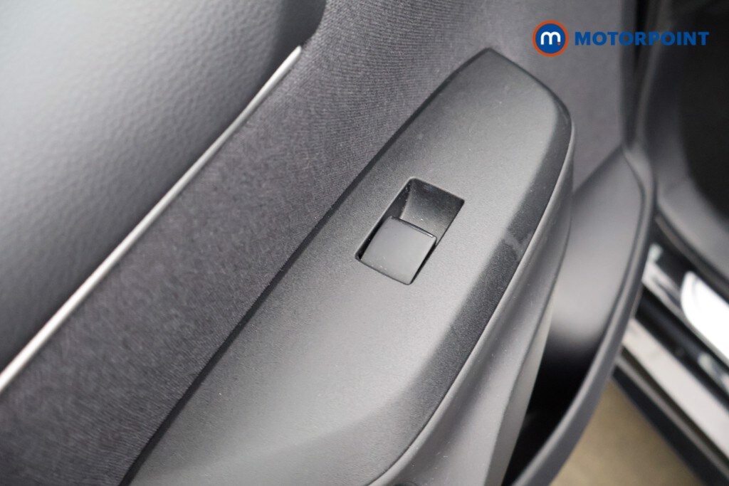 Used Toyota Yaris 2022 for sale - 78026640: Photo 37