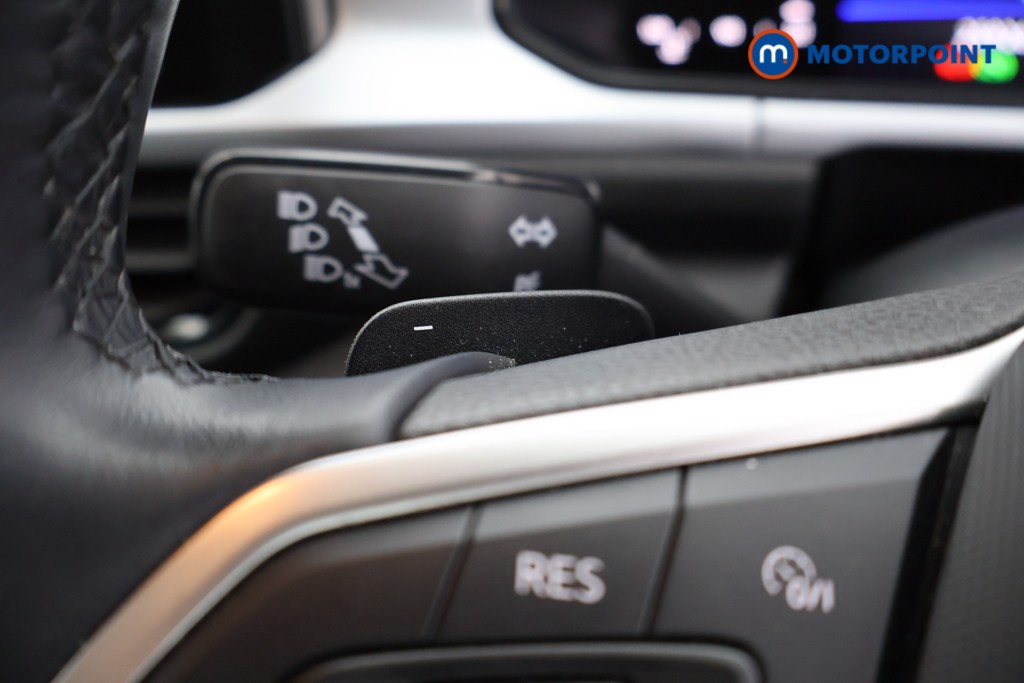 Used Volkswagen T-Roc 2023 for sale - 78028841: Photo 17