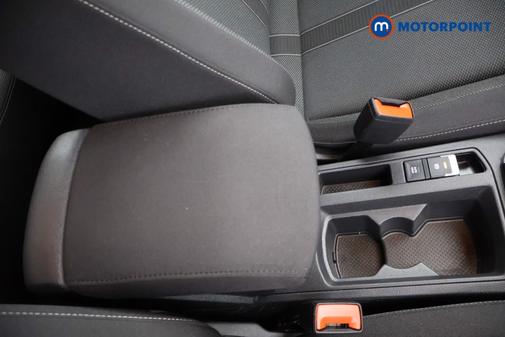 Used Volkswagen T-Roc 2023 for sale - 78028841: Photo 25