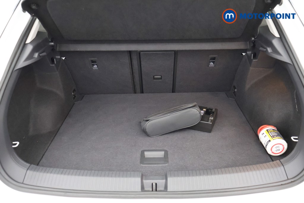 Used Volkswagen T-Roc 2023 for sale - 78028841: Photo 33