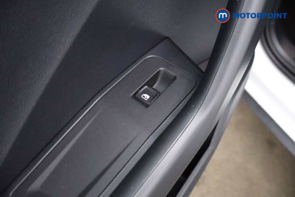 Used Volkswagen T-Roc 2023 for sale - 78028841: Photo 36