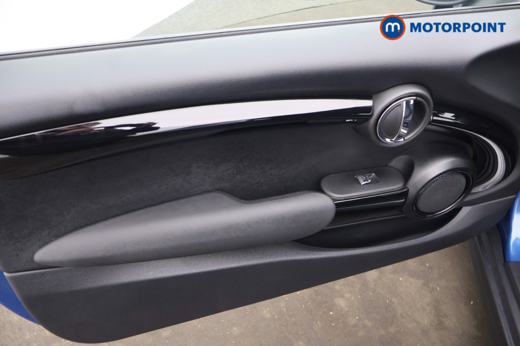 Used MINI Convertible 2021 for sale - 76933886: Photo 24