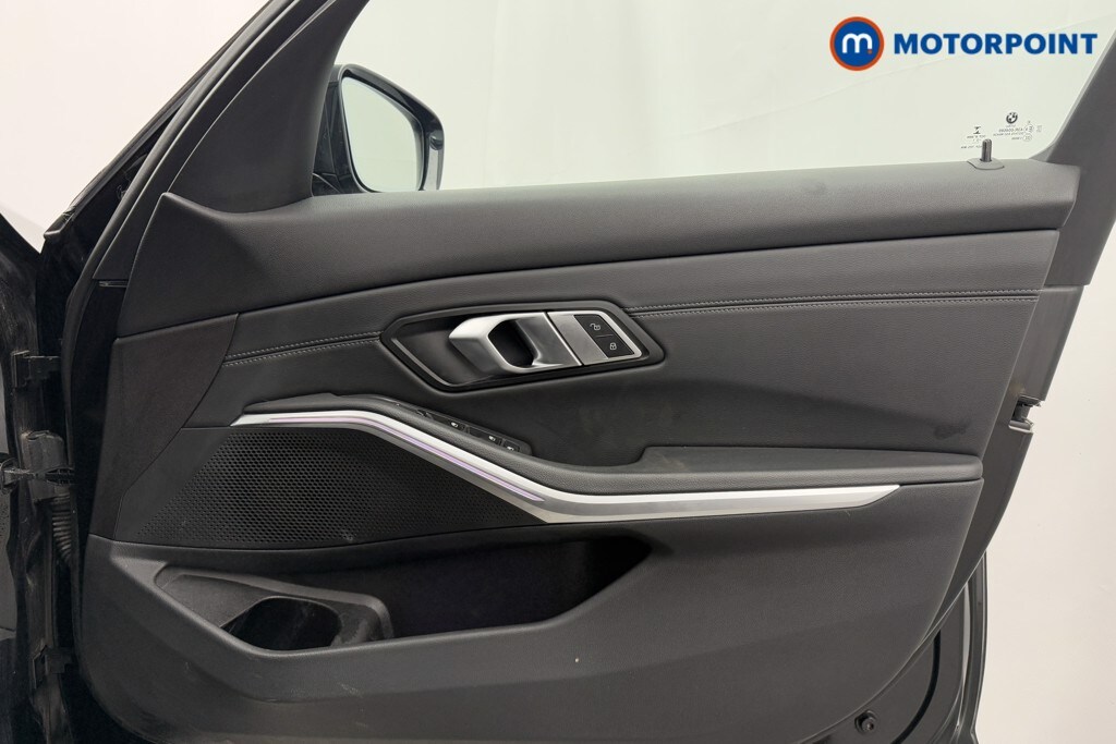 Used BMW 3 Series 2021 for sale - 76131732: Photo 28