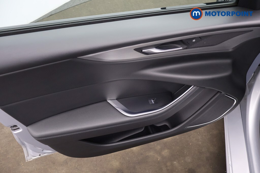 Used Jaguar XE 2021 for sale - 77918833: Photo 26