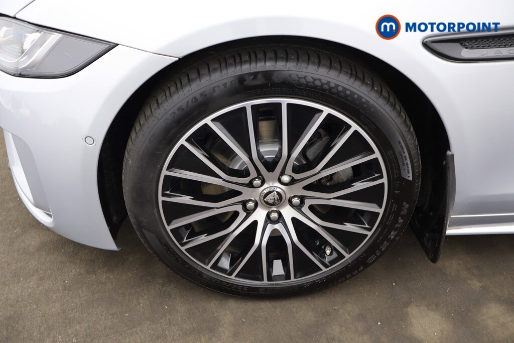 Used Jaguar XE 2021 for sale - 77918833: Photo 28