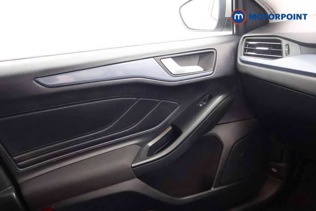 Used Ford Focus 2023 for sale - 76777610: Photo 21