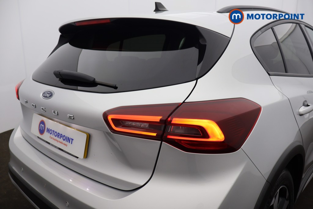 Used Ford Focus 2023 for sale - 76777610: Photo 32