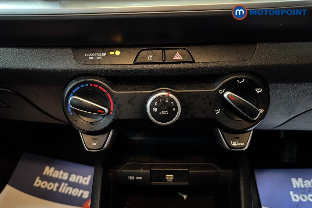 Used Kia Stonic 2022 for sale - 77830790: Photo 21