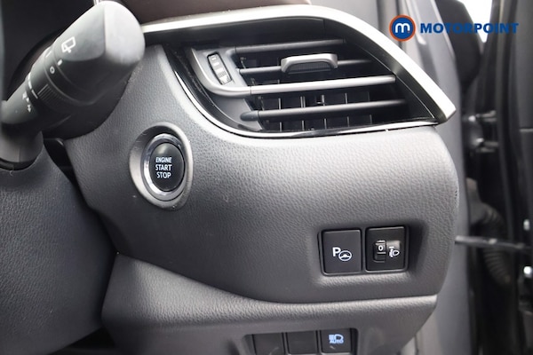 Used Toyota C-HR 2019 for sale - 76279083: Photo 16