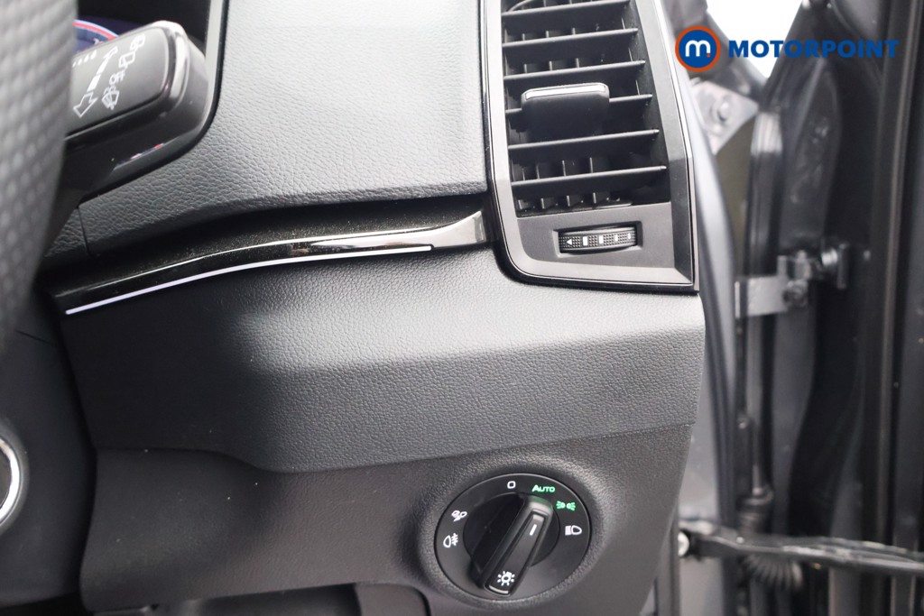 Used Skoda Karoq 2024 for sale - 77340485: Photo 15