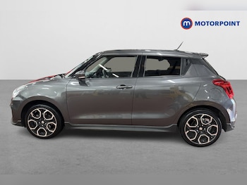 Used Suzuki Swift 2023 for sale - 76670159: Photo