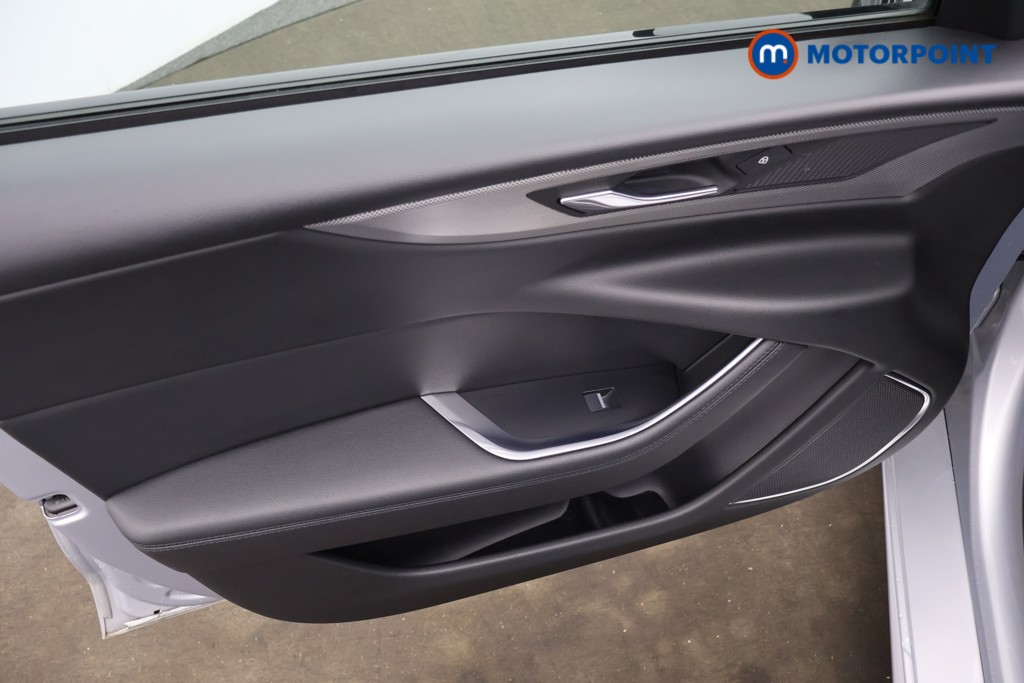 Used Jaguar XE 2021 for sale - 78148776: Photo 26