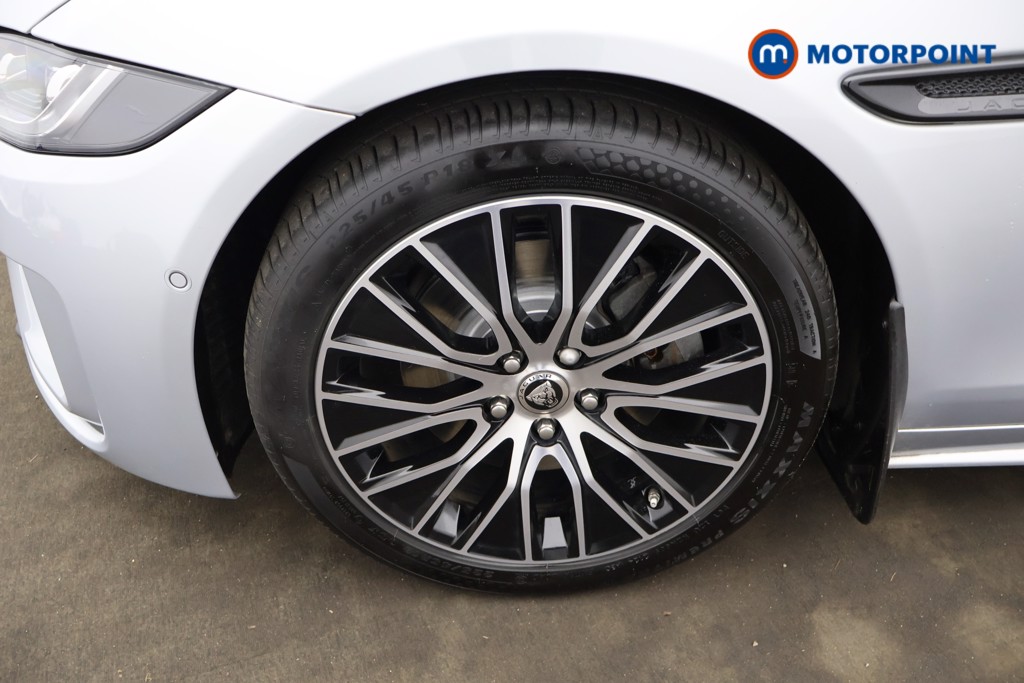 Used Jaguar XE 2021 for sale - 78148776: Photo 28