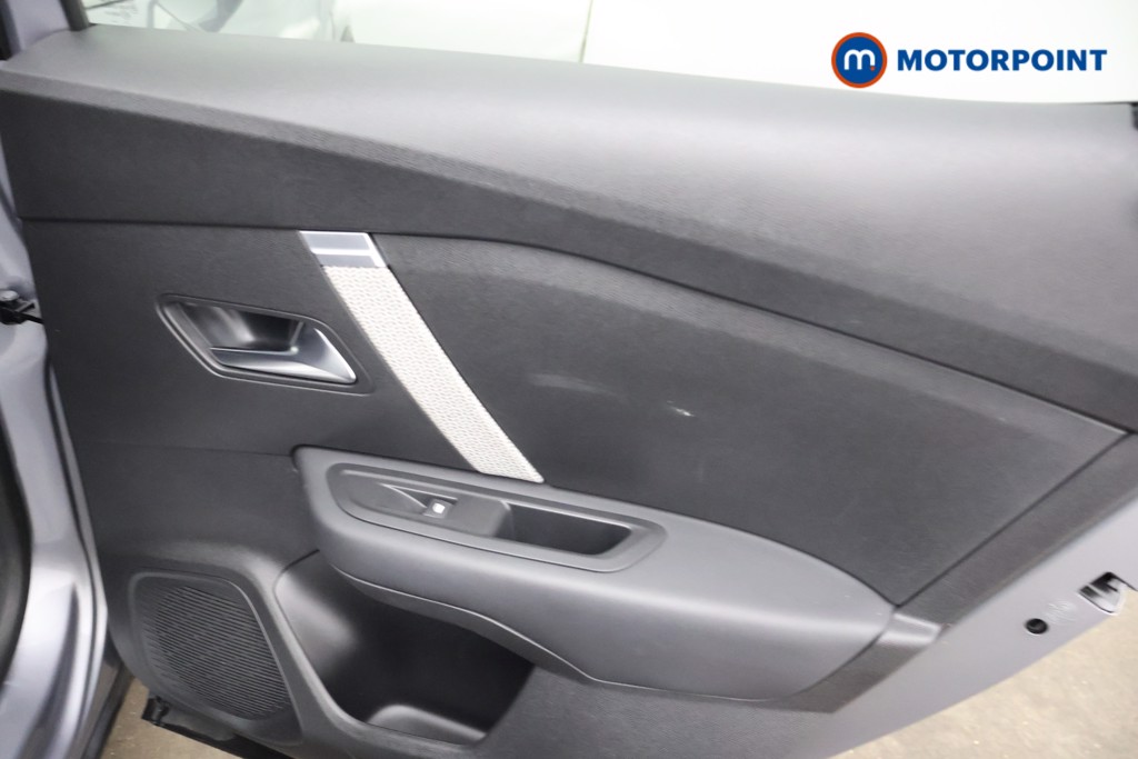 Used Citroen C4 2023 for sale - 76463924: Photo 25