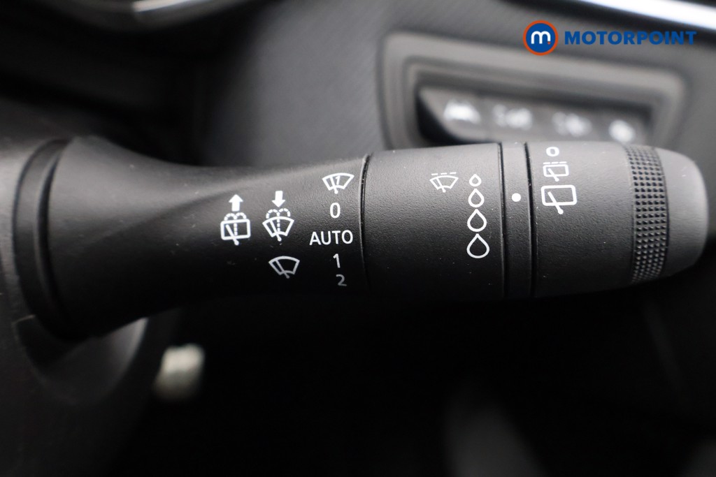 Used Renault Clio 2024 for sale - 76718342: Photo 12