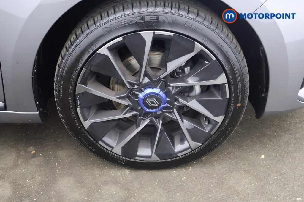 Used Renault Clio 2024 for sale - 76718342: Photo 35