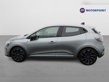 Used Renault Clio 2024 for sale - 76718342: Photo