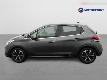 Used Peugeot 208 2019 for sale - 76568909: Photo
