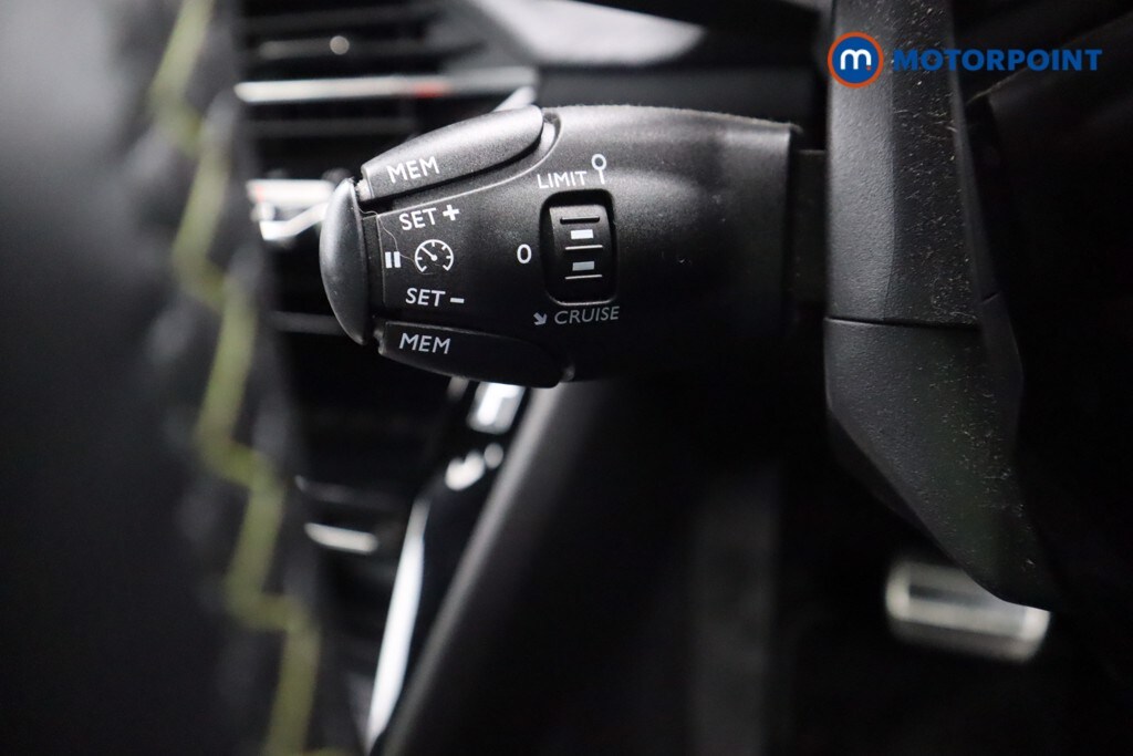 Used Peugeot 2008 2022 for sale - 77476985: Photo 15