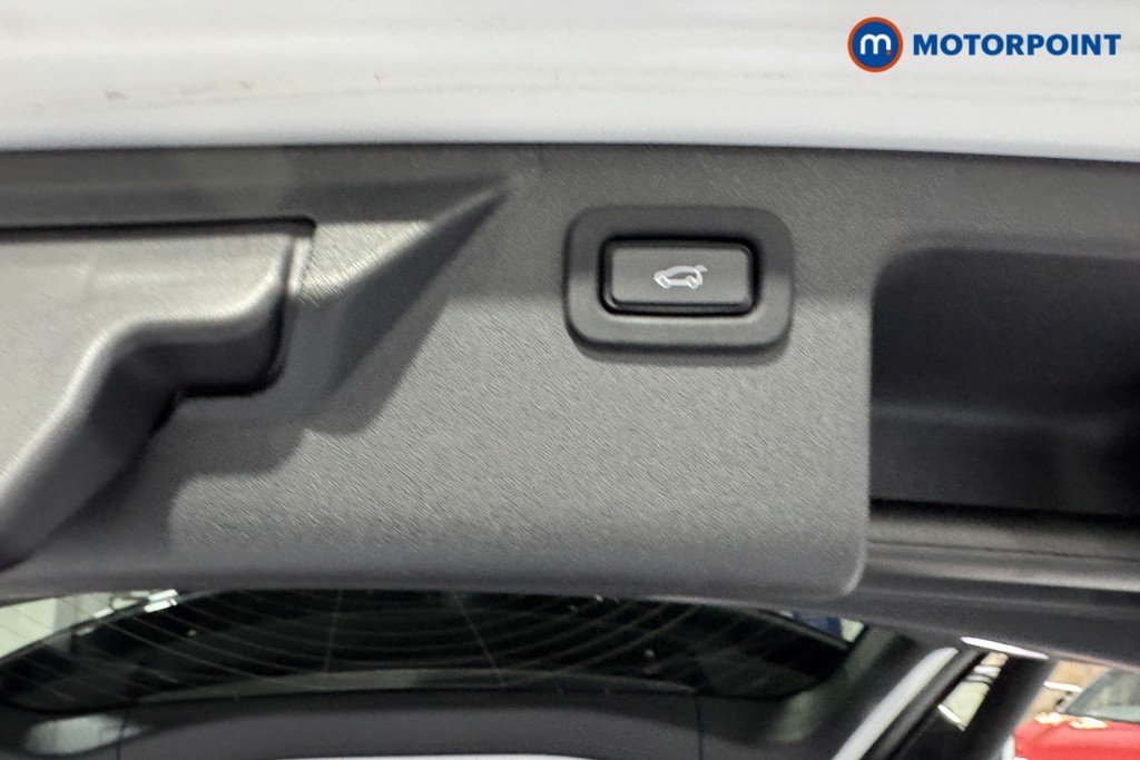 Used Land Rover Discovery Sport 2021 for sale - 78015535: Photo 31