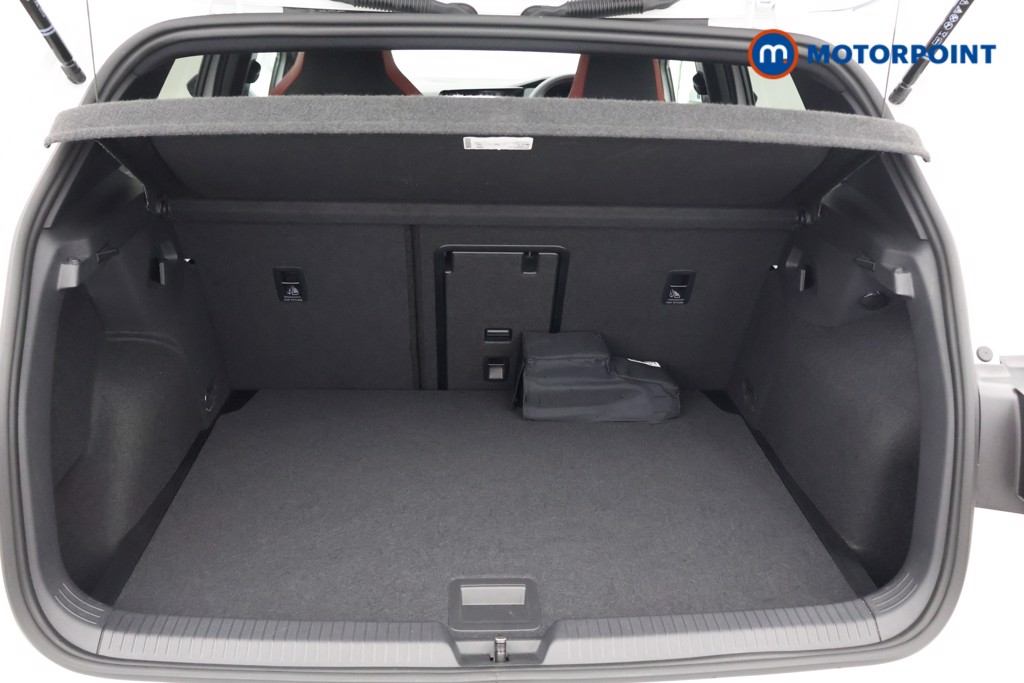 Used Volkswagen Golf 2024 for sale - 77381840: Photo 28