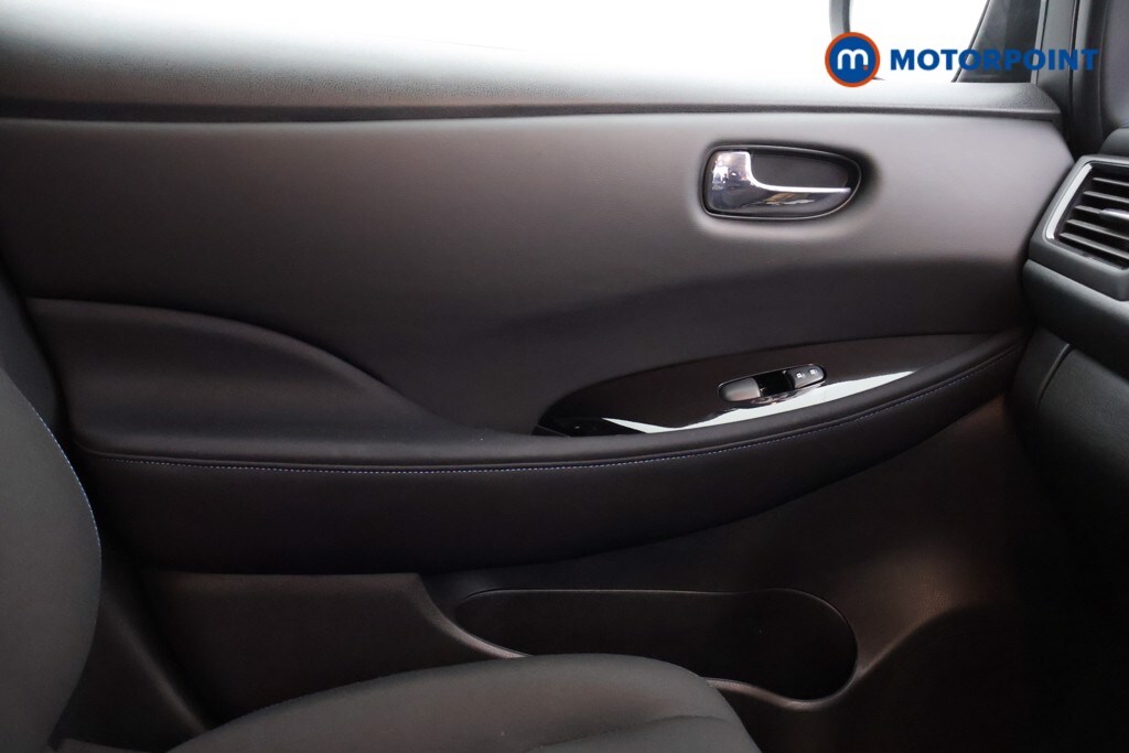 Used Nissan Leaf 2022 for sale - 76209642: Photo 25