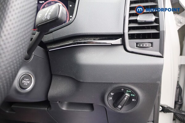 Used Skoda Karoq 2025 for sale - 76287616: Photo 16